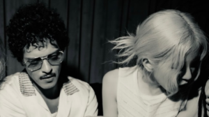Bruno Mars e Rosé curtindo